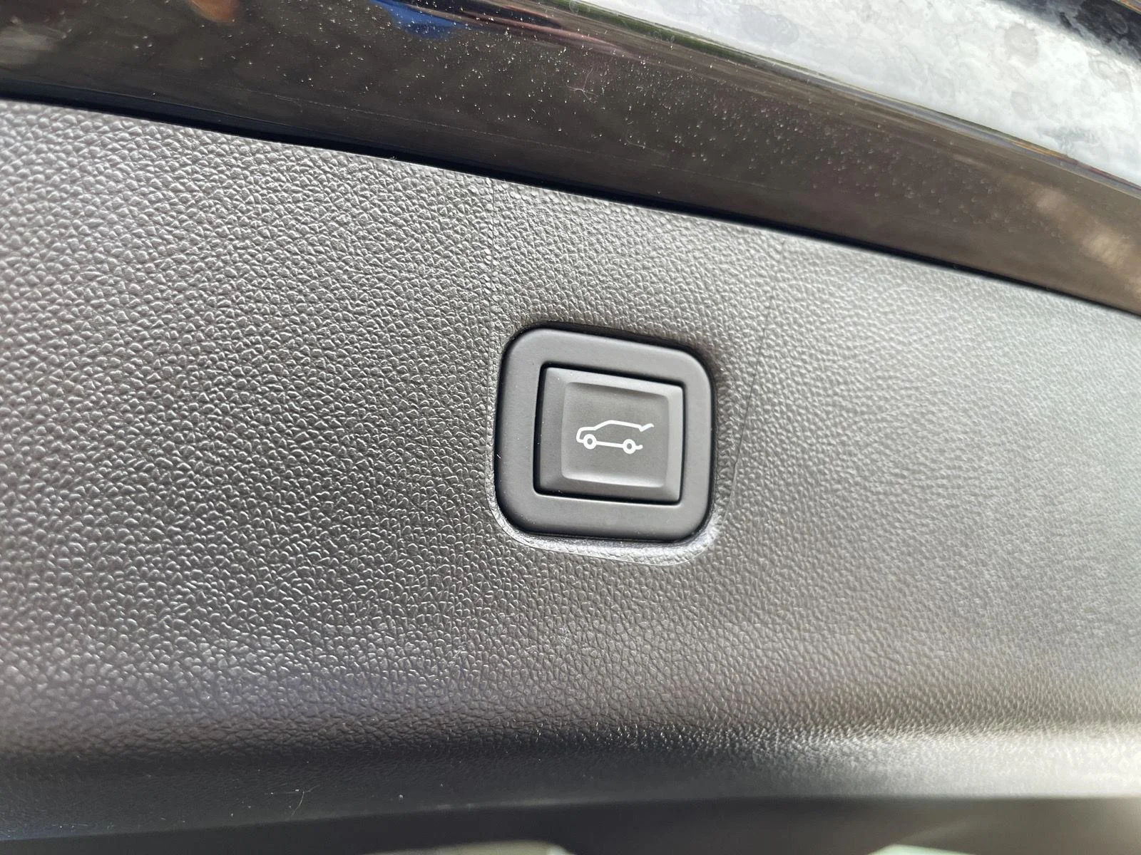 Used 2024 Black Chevrolet 2LT image 39