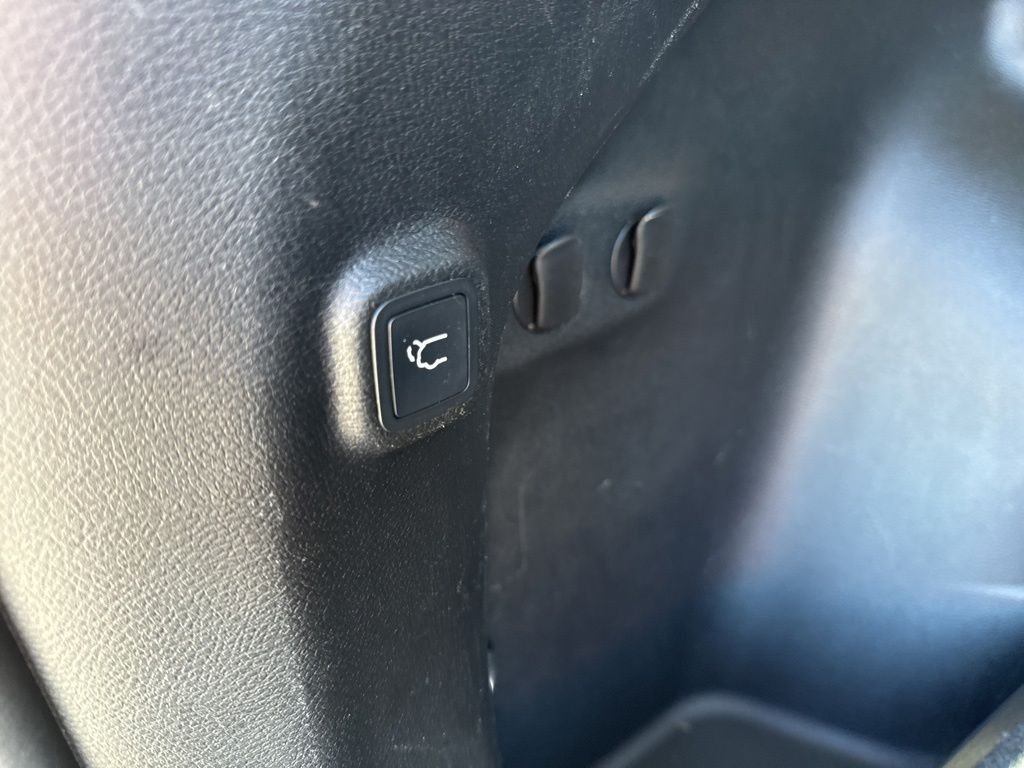 Used 2020 White Jeep Limited image 15