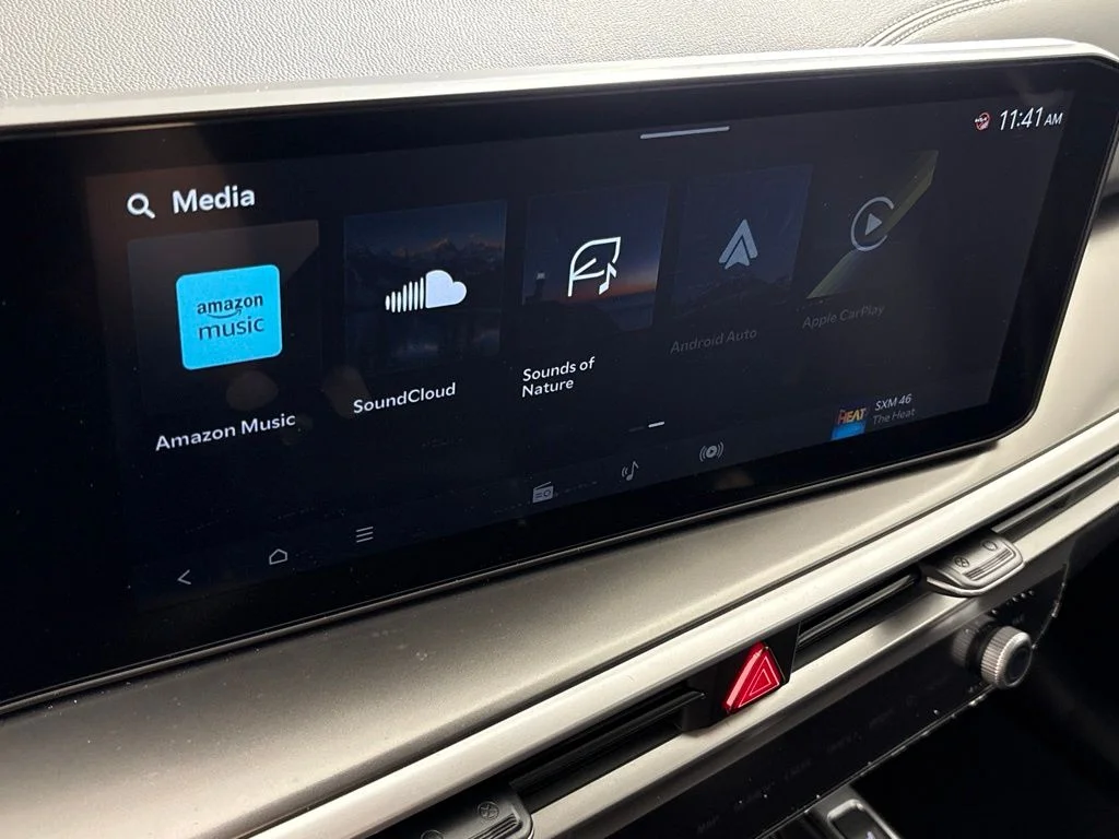 New 2026 Ivory Silver Kia S image 36