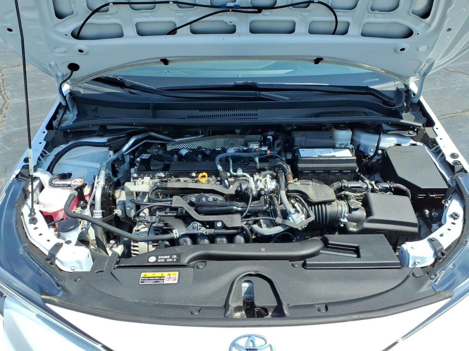 Used 2024 Ice Cap Toyota SE image 27