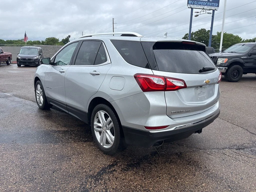 Certified Used 2019 Silver Ice Metallic Chevrolet Premier image 5