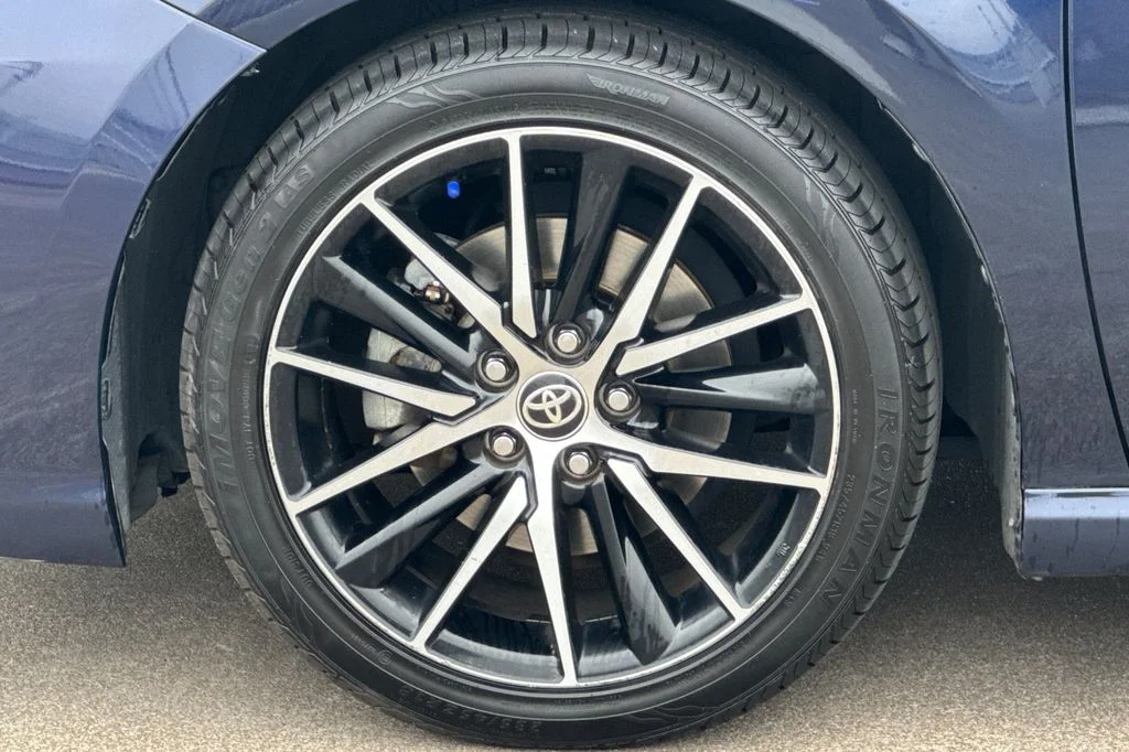 Used 2021 Blue Toyota SE image 31