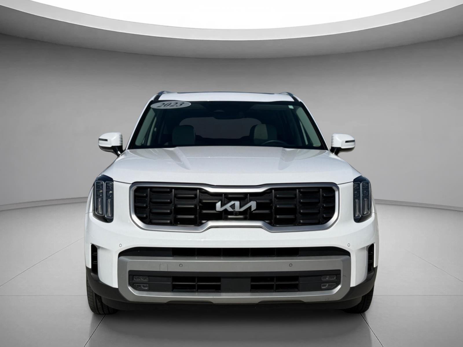 Used 2023 Glacial White Pearl Kia SX image 9