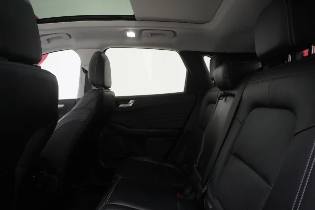 Used 2021 BLUE Ford SEL image 18