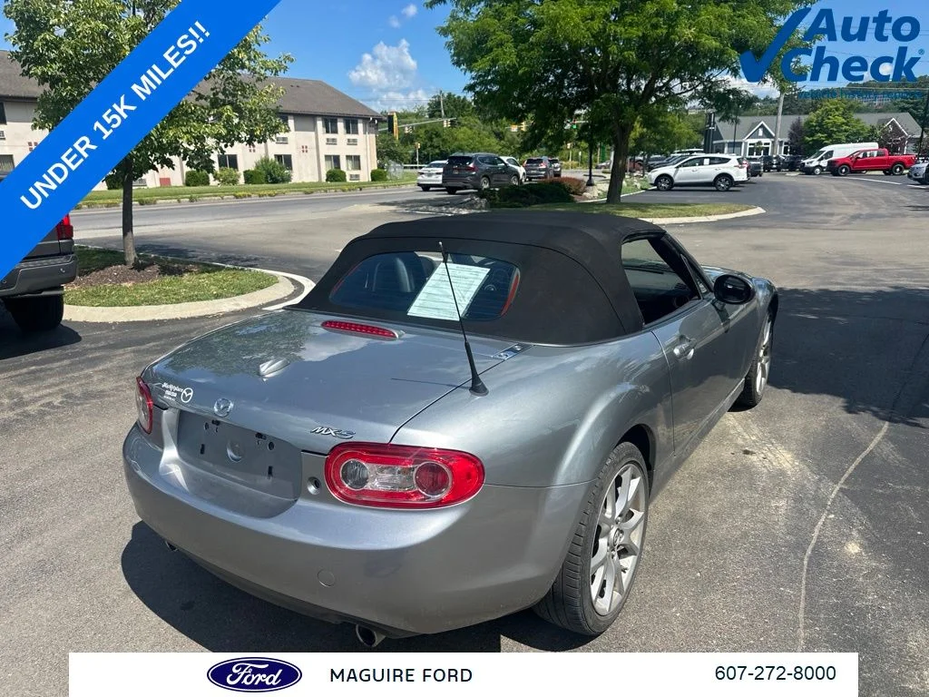 Used 2014 Liquid Silver Metallic Mazda Grand Touring image 5