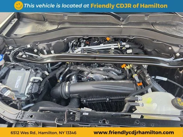 Used 2025 Gray Ford ST-Line image 24