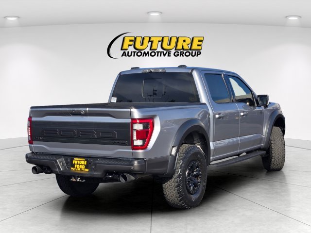 Used 2022 Silver Ford Raptor image 4