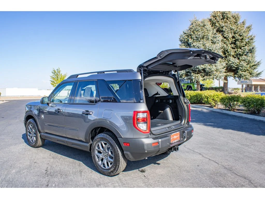 New 2026 CARBONIZED GRAY METALLIC Ford Big Bend image 12
