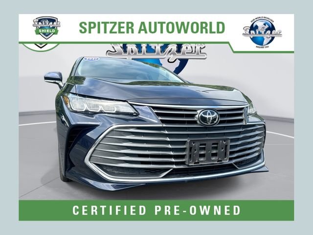 Used 2021  Toyota XLE image 1