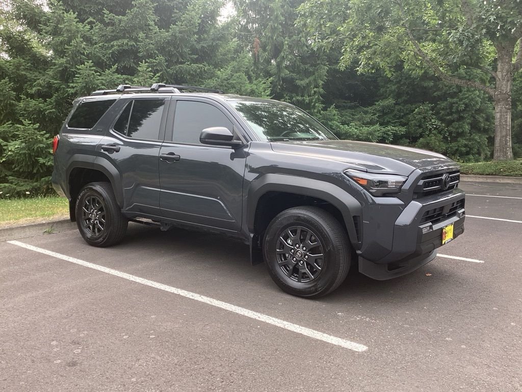 Certified Used 2025  Toyota SR5 image 8