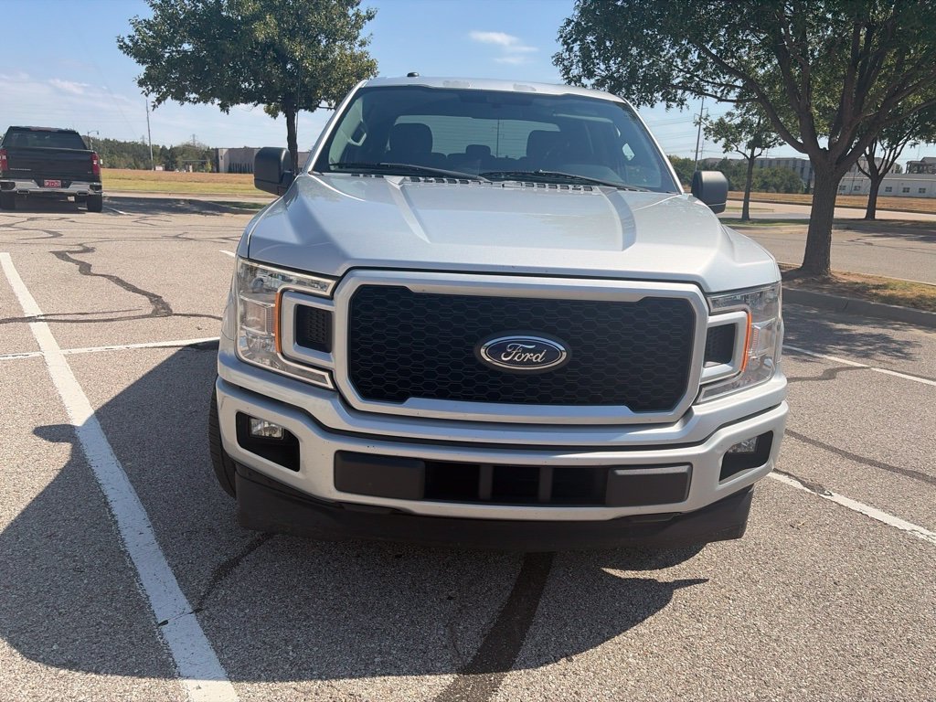 Used 2018 Silver Ford XL image 4