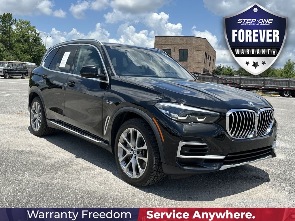 Used 2023 Black BMW xDrive45e image 9