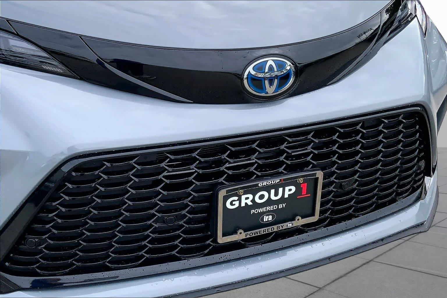 Used 2025 Cement Toyota XSE image 32