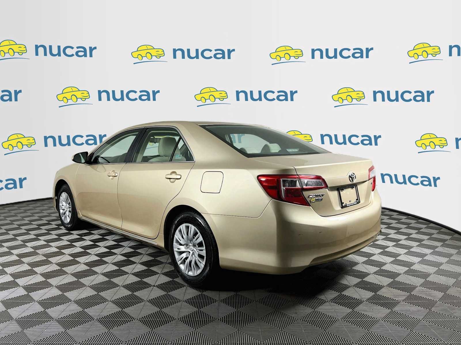 Used 2012 Sandy Beach Metallic Toyota LE image 23