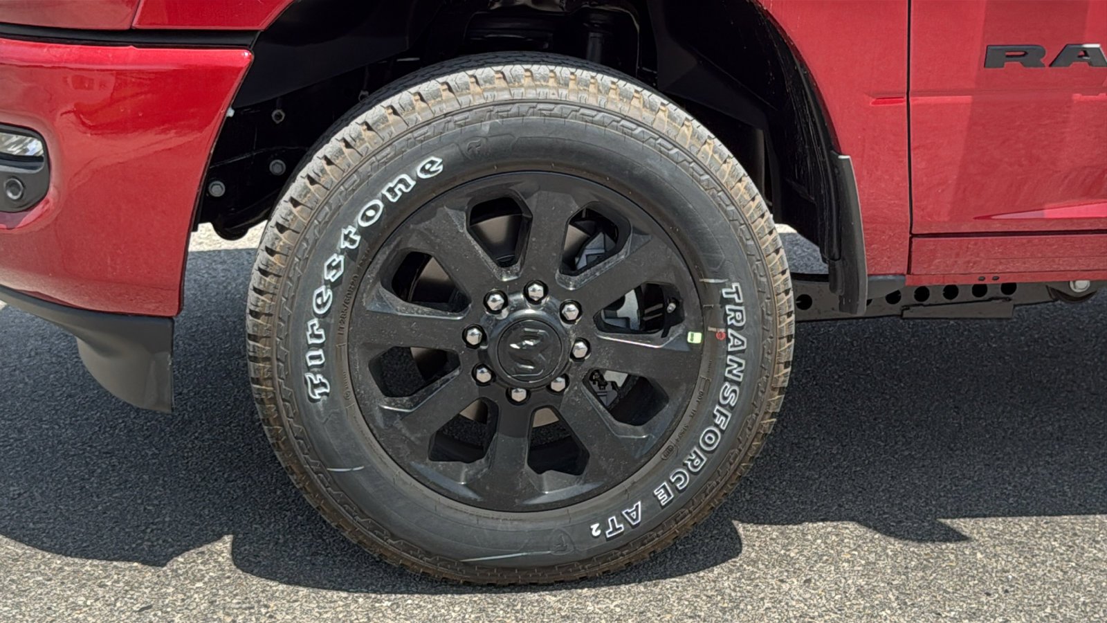 New 2026 Molten Red Pearl-Coat Exterior Paint RAM Lone Star image 23