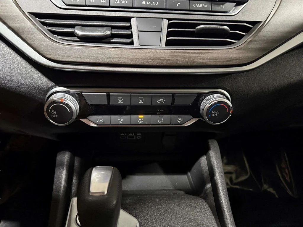Certified Used 2025 Super Black Nissan 2.5 SV image 19