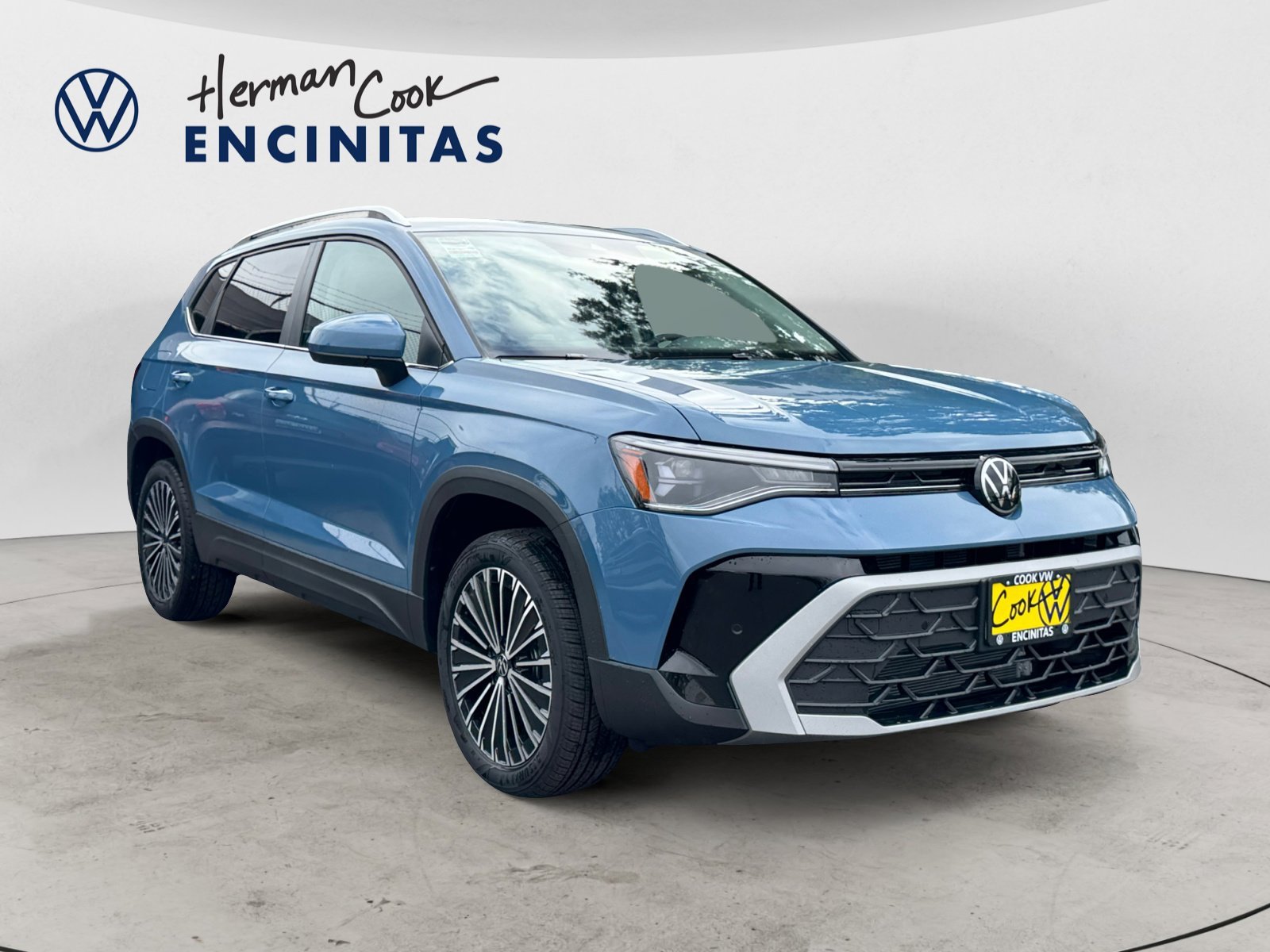 New 2026 Blue Volkswagen SE image 7