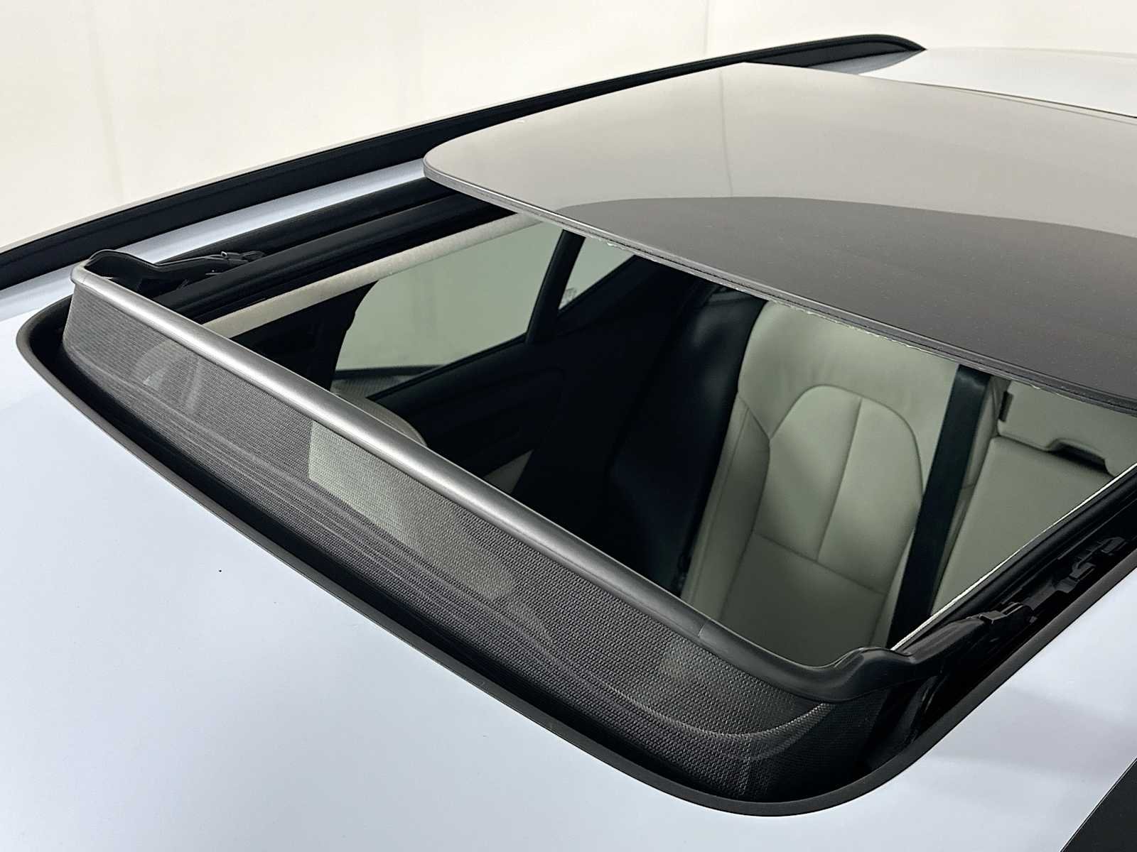 New 2026 Cloud Blue Volvo Plus image 20