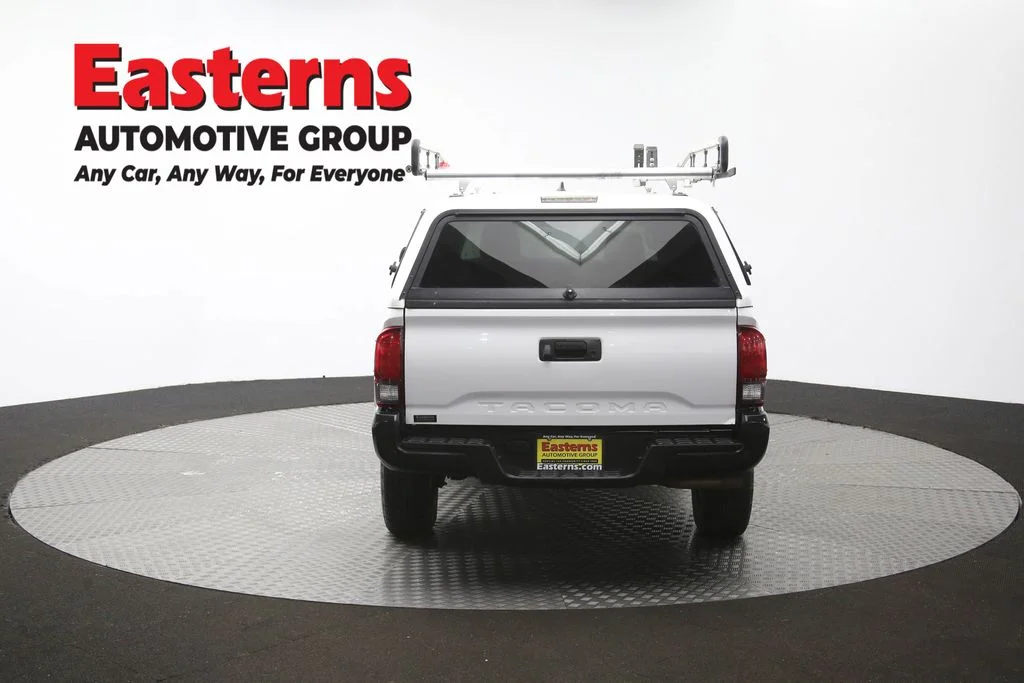 Used 2019 White Toyota SR image 34