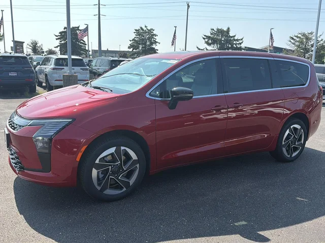 2027 Chrysler Pacifica Limited