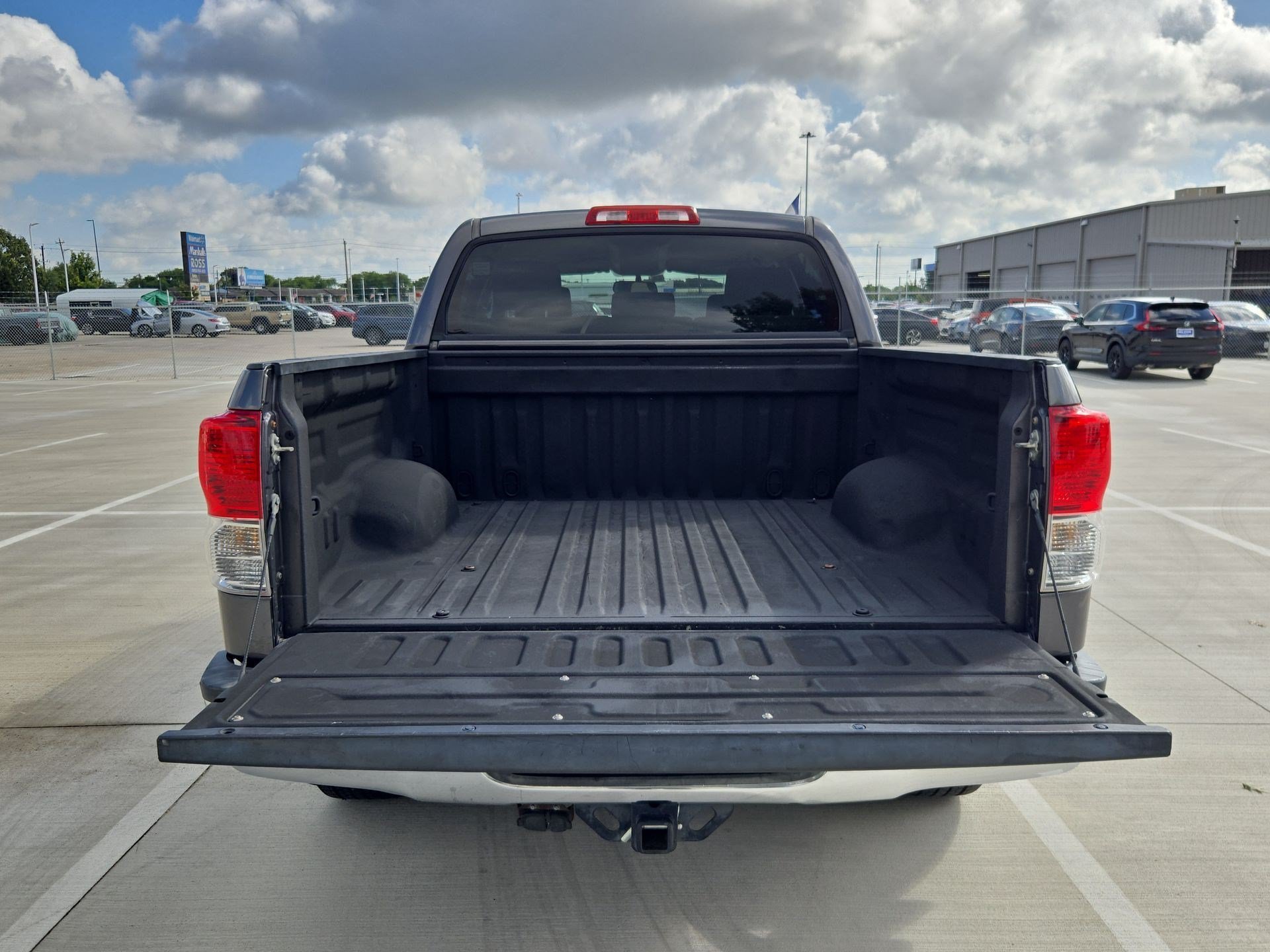Used 2012 Magnetic Gray Metallic Toyota Grade image 25
