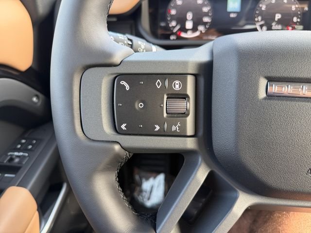 New 2026 Santorini Black Land Rover X-Dynamic SE image 22