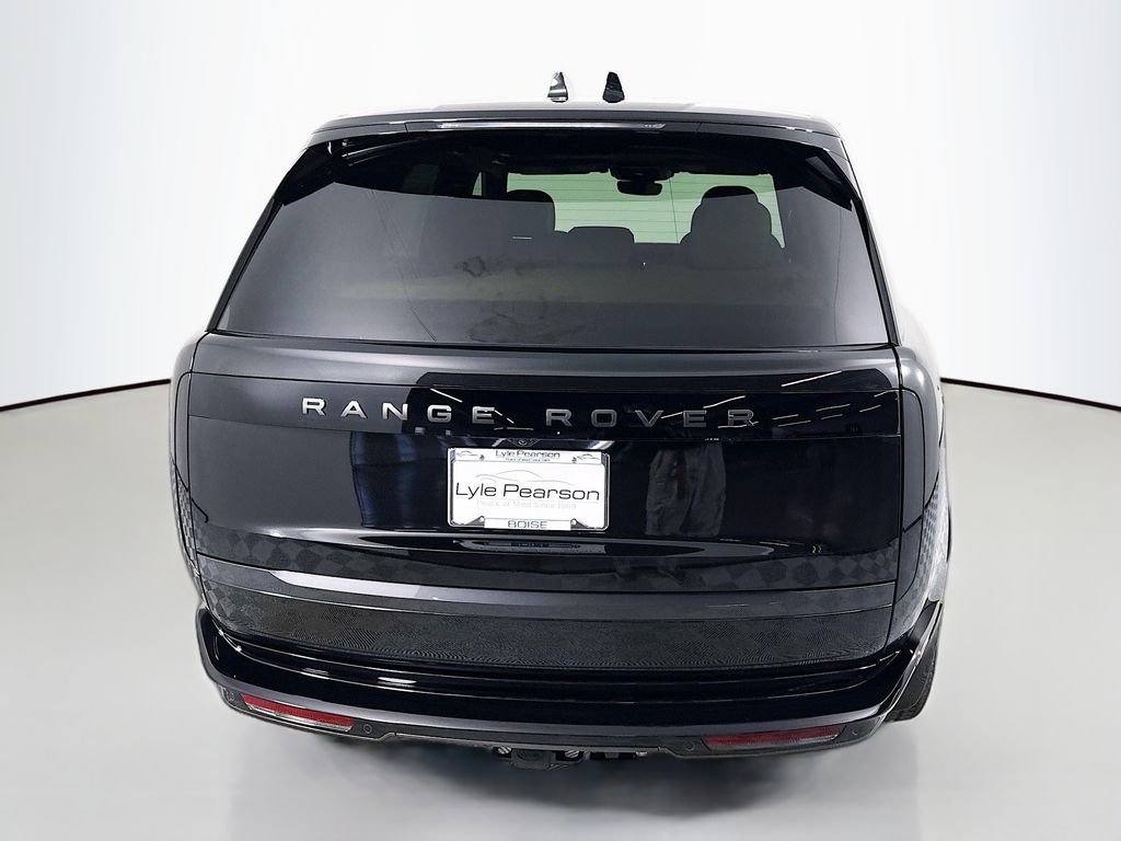 New 2026 Santorini Black Land Rover SE image 10