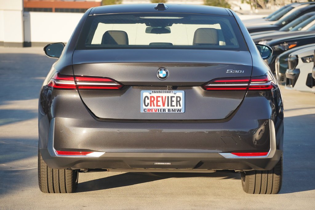 Used 2026 Dark Graphite BMW 530i image 6