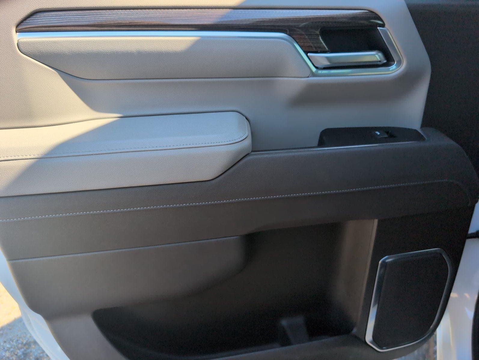 2025 Chevrolet Silverado 1500 RST - Photo 35