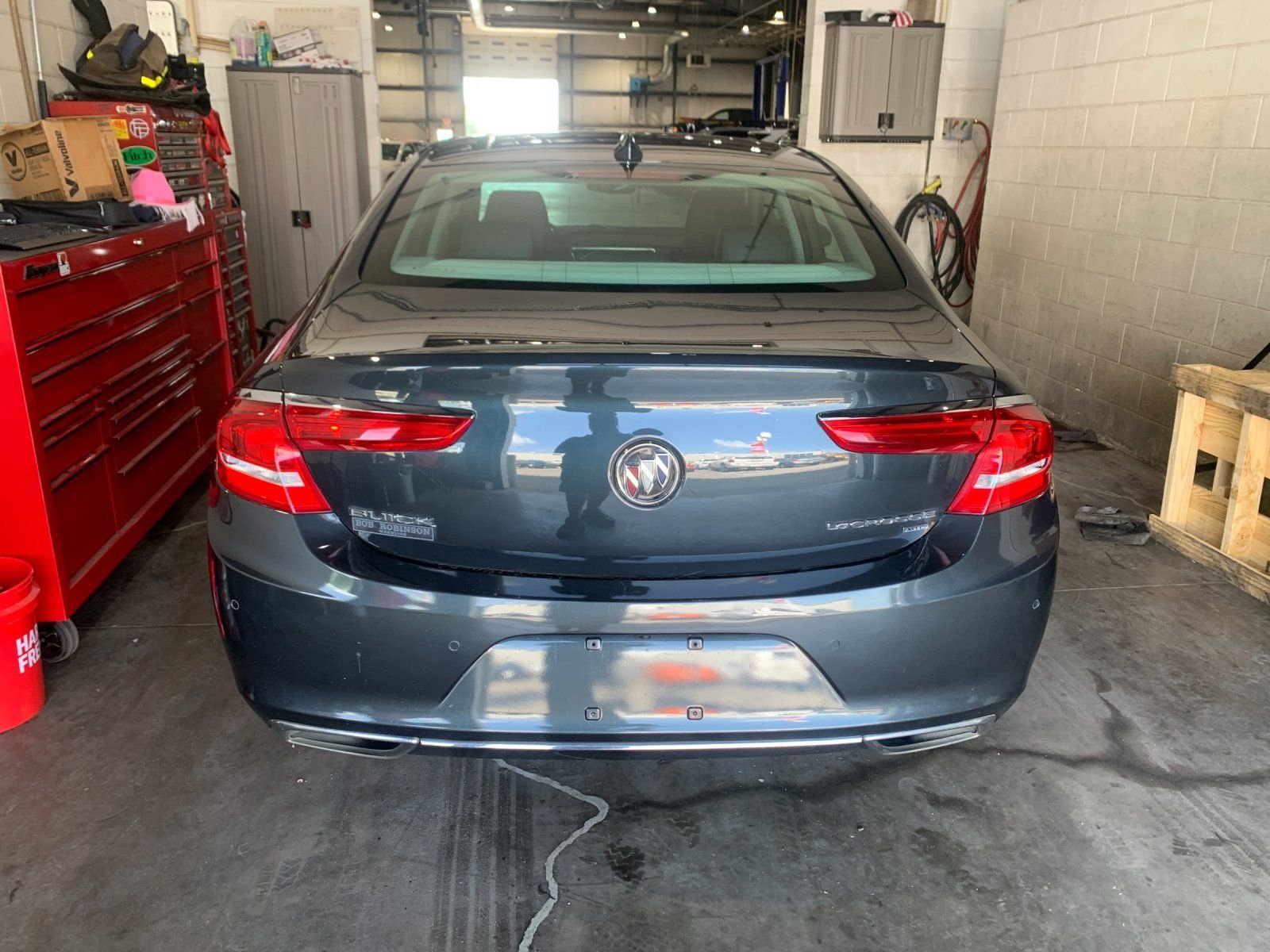 Used 2018 Gray Buick Premium I Group image 3
