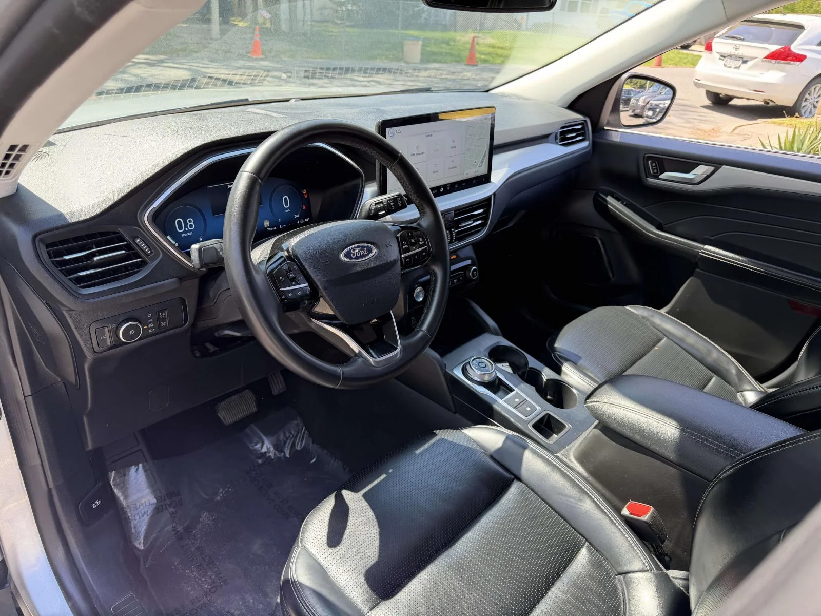 Used 2024 Silver Ford Platinum image 24