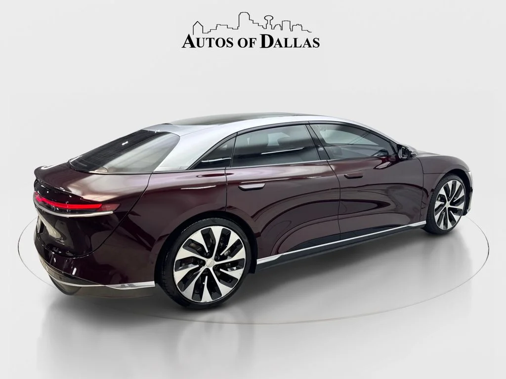 Used 2022 Red Lucid Grand Touring image 6