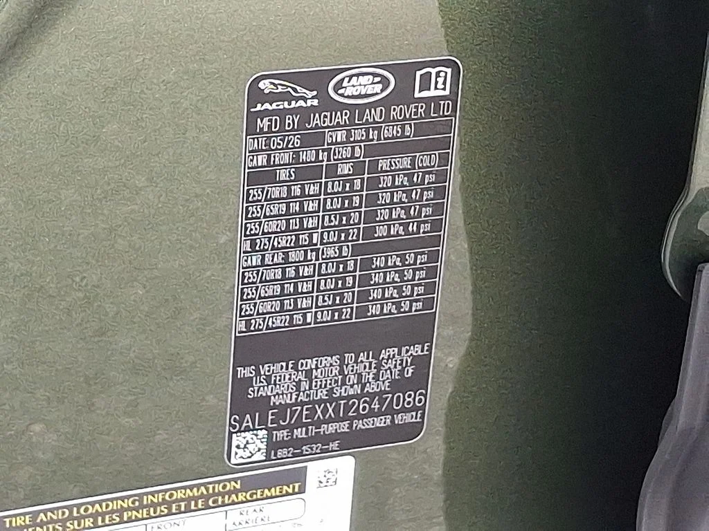 New 2026 Woolstone Green Land Rover S image 18