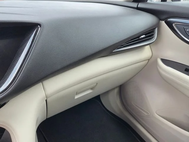 Used 2023 Black Buick Essence image 25