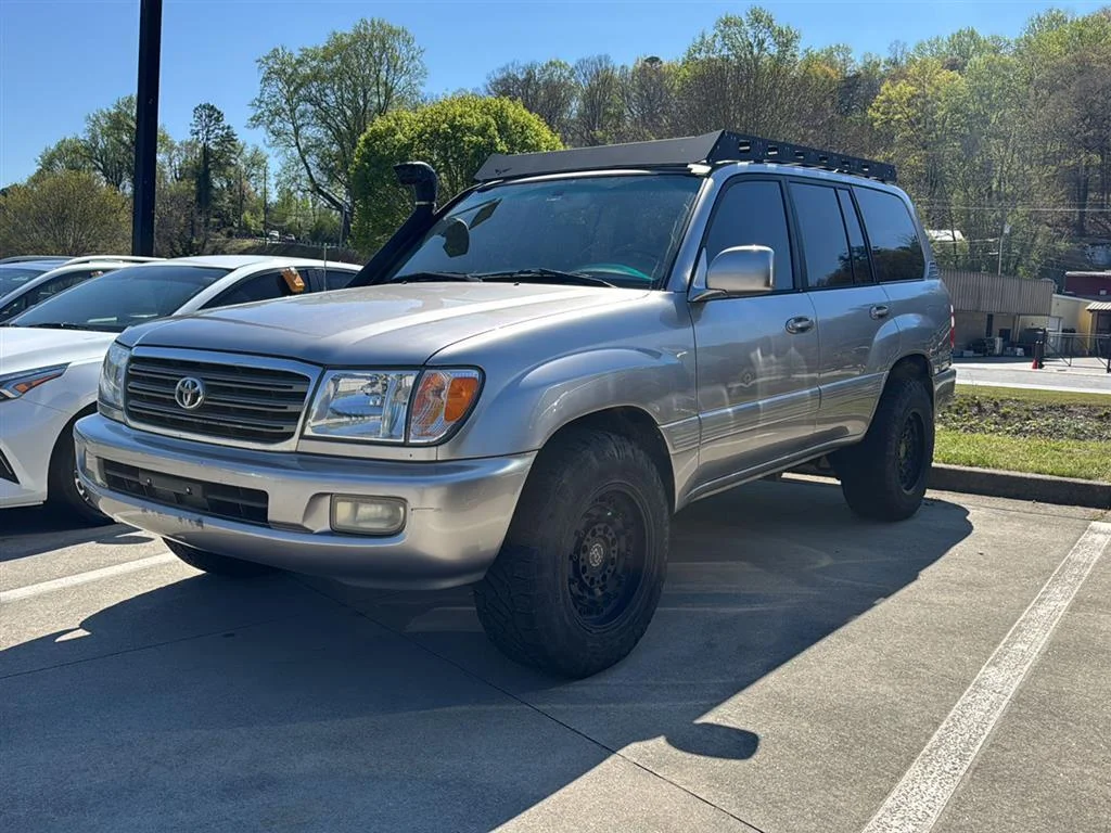 2004 Toyota Land Cruiser Base