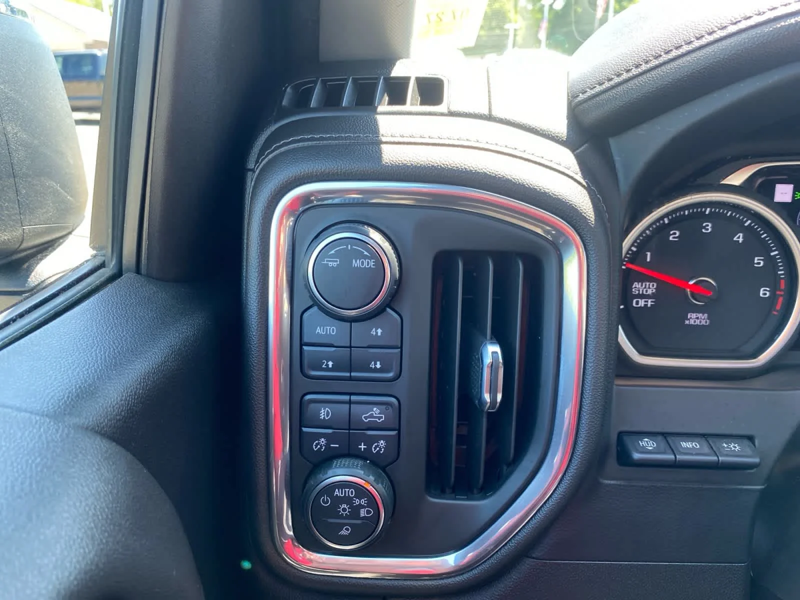 Used 2021 Black Chevrolet LTZ image 30