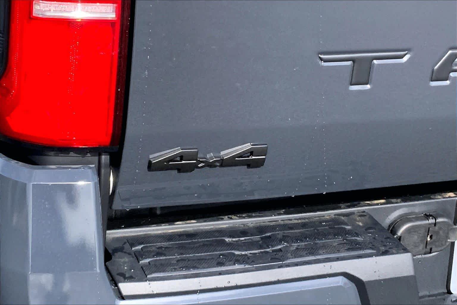 New 2026 Underground Toyota SR5 image 17