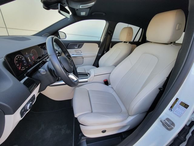 Used 2025 White Mercedes-Benz GLA 250 image 18