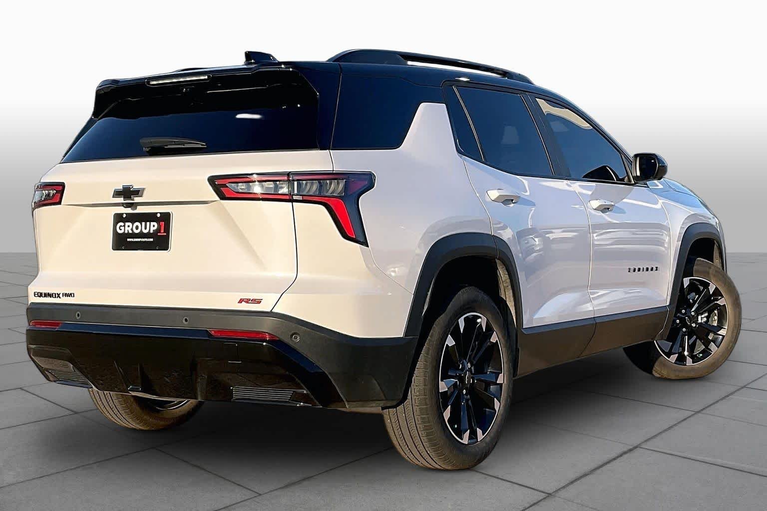 2025 Chevrolet Equinox RS - Photo 14