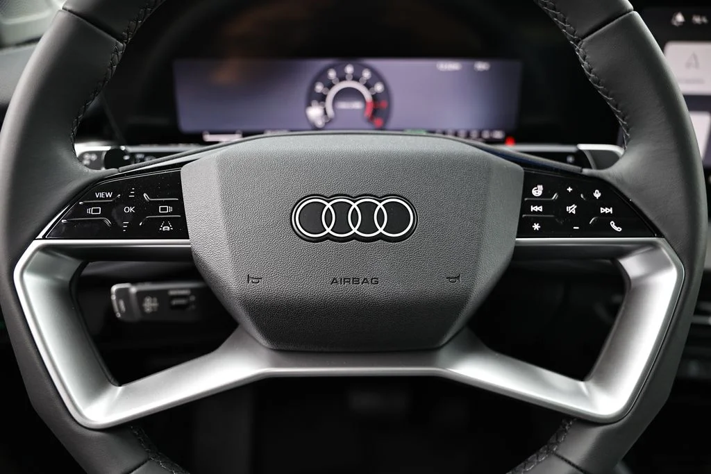 New 2026 Glacier White Metallic Audi S line image 34