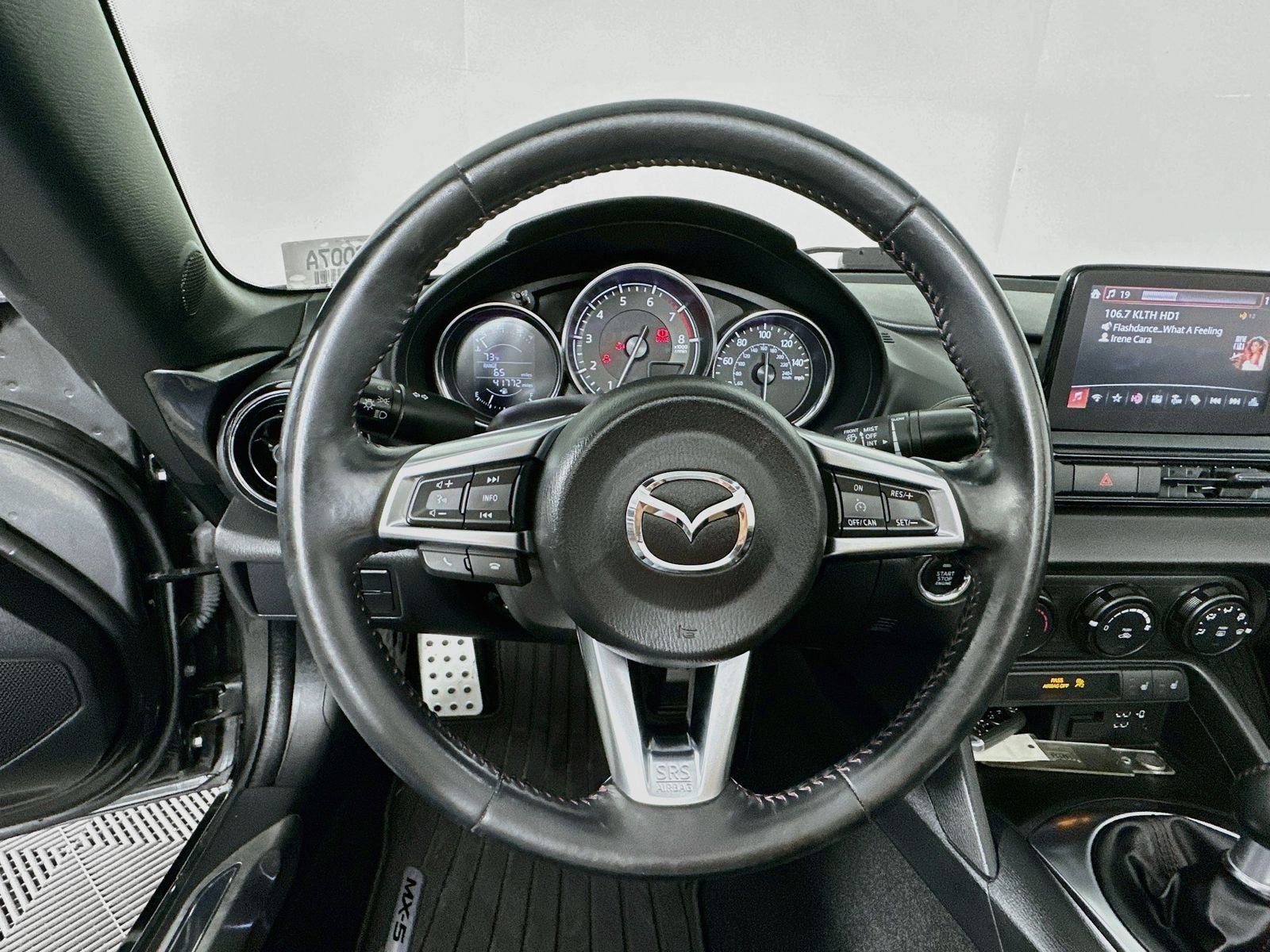 Used 2018 Machine Gray Mazda Club image 11