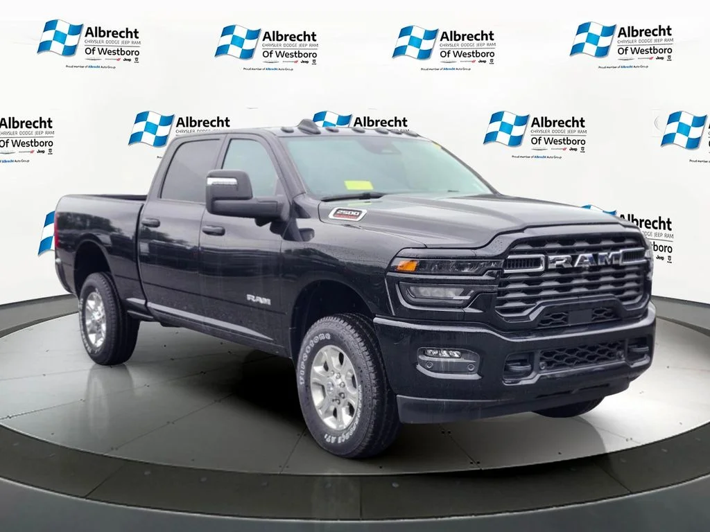 New 2026 Diamond Black Crystal Pearl-Coat Exterior Paint RAM Big Horn image 7