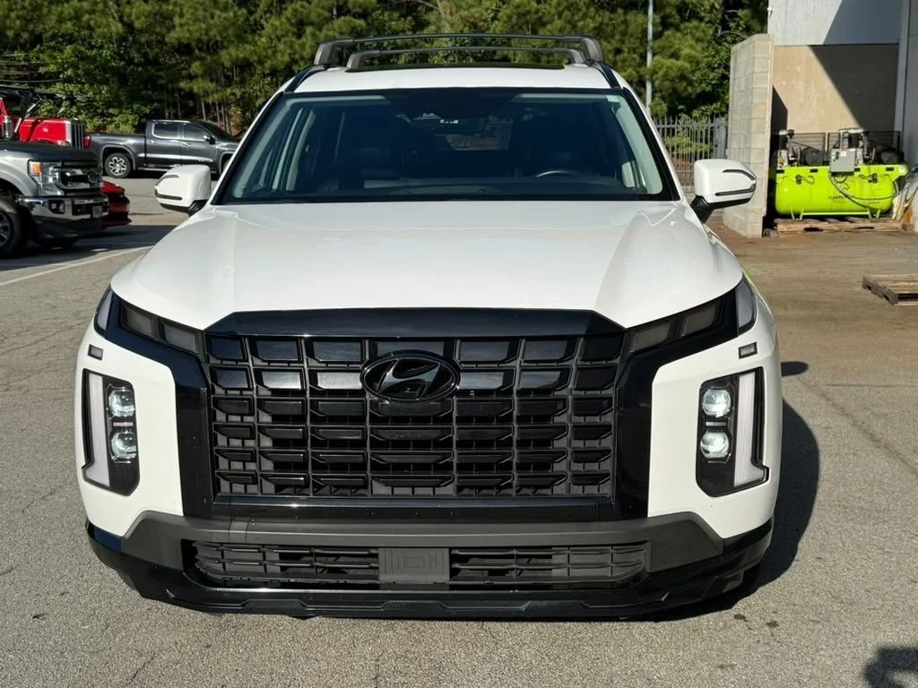 Used 2023 White Hyundai XRT image 2