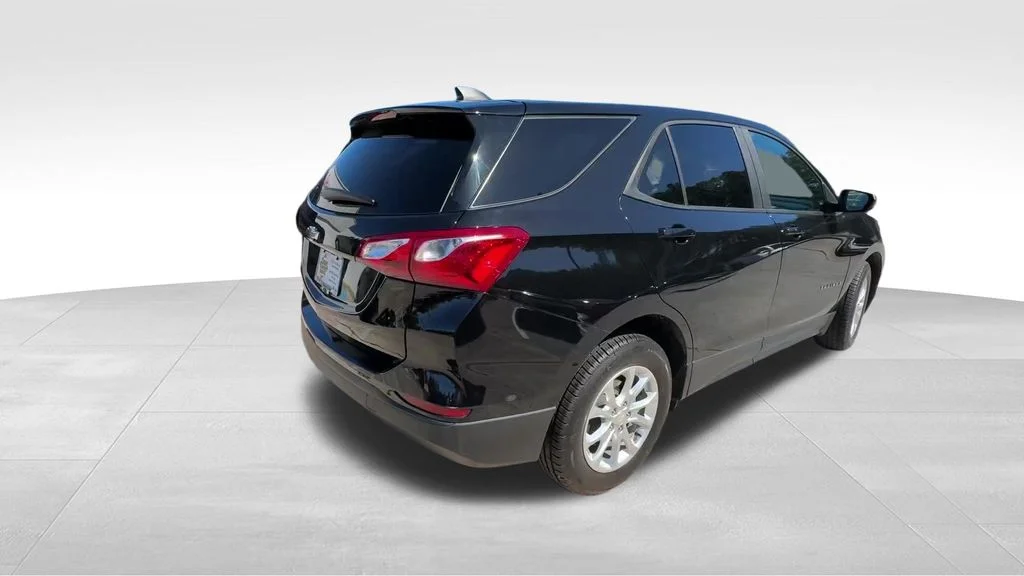 Used 2020 Black Chevrolet LS image 5