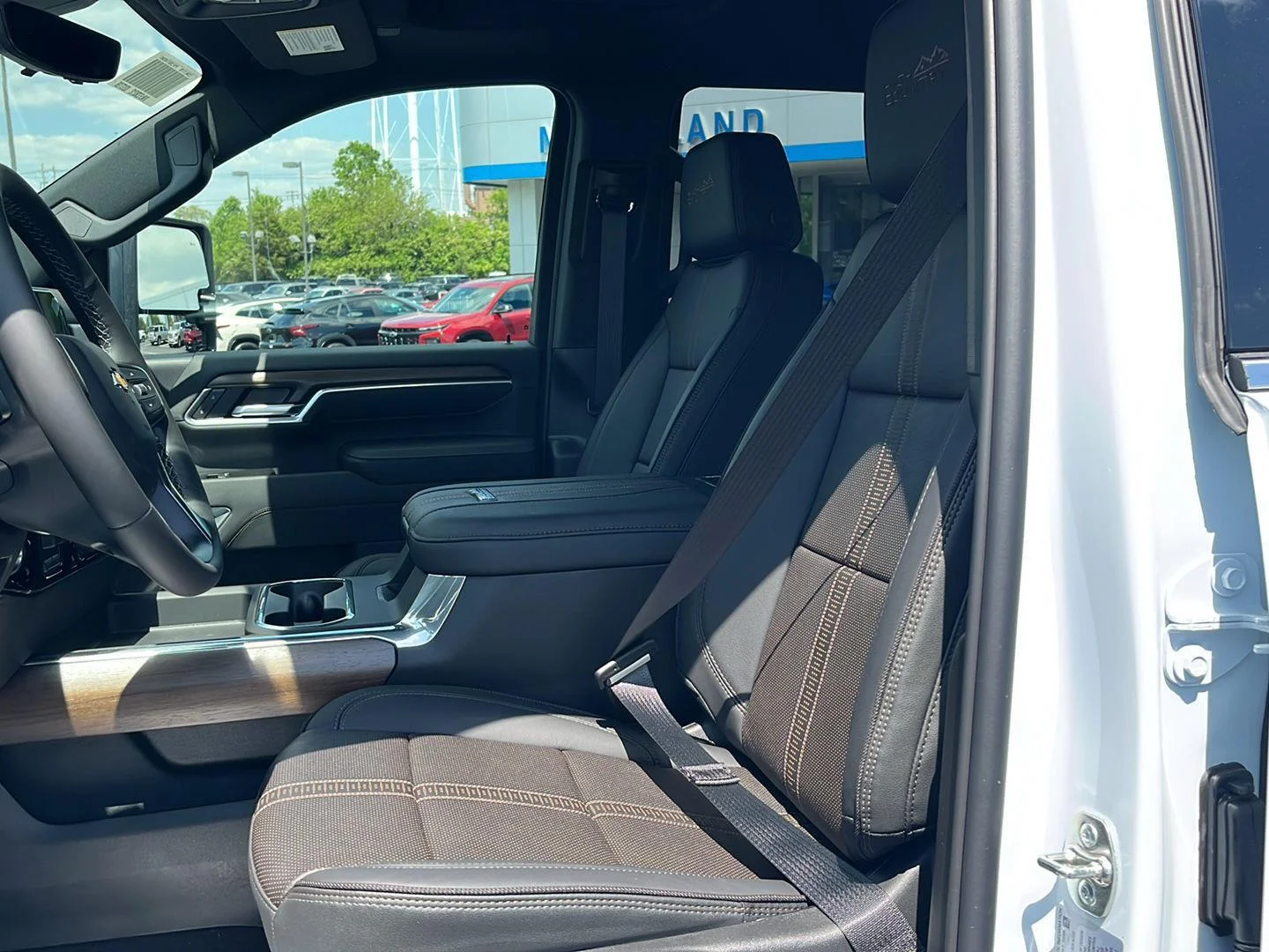 2026 Chevrolet Silverado 3500 HD High Country - Photo 20