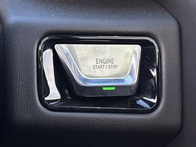 2026 GMC Yukon XL Denali - Photo 25