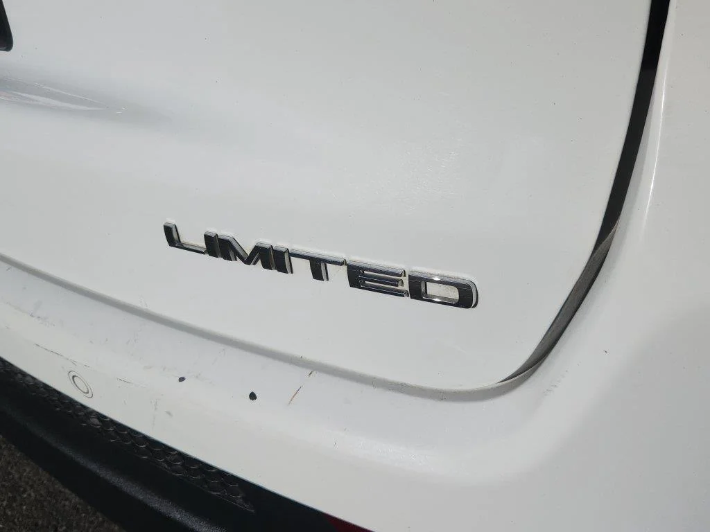 Used 2025 Bright White Clearcoat Jeep Limited image 13