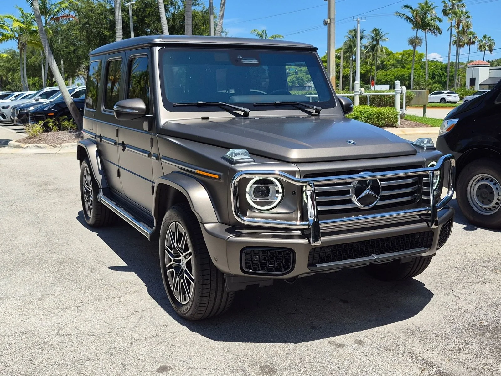 Used 2026 Manufaktur Monza Grey Magno Mercedes-Benz G 550 image 3