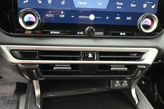 Used 2024 White Lexus 350 Premium image 37