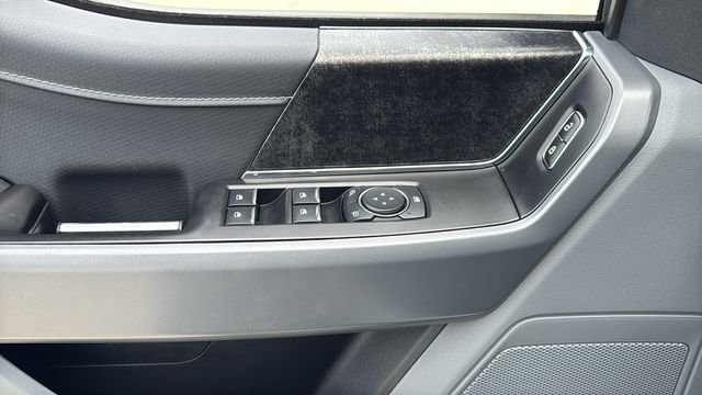 Used 2023 White Ford XLT image 18
